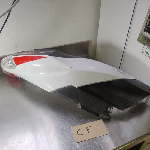 Carena lato destro aprilia - carena,